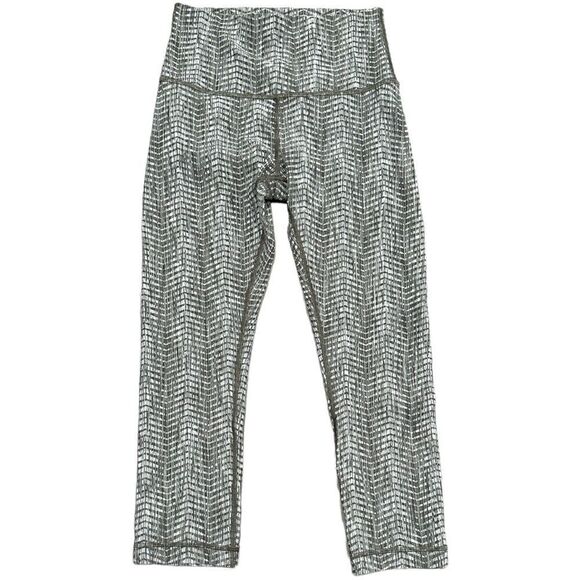 LululemonāWunder Under Crop (High-Rise) *Full-On Luon - Picture 1 of 10